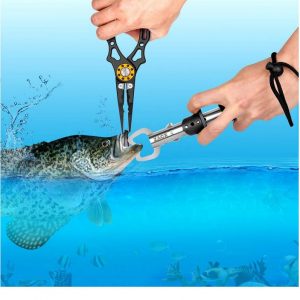 Fly fishing tools set